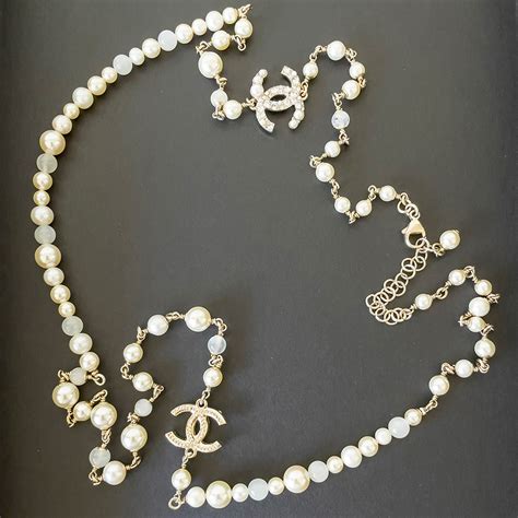 fake chanel pearl necklace uk|vintage chanel faux pearl necklace.